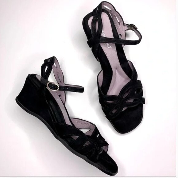 Beautifeel Black Leather Wedge Sandals sz 41 Ankle Strap - Picture 1 of 12
